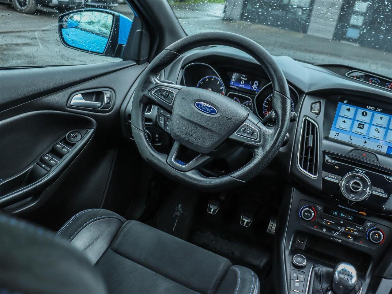 2016 Ford Focus RS Base 4dr Hatchback Photo