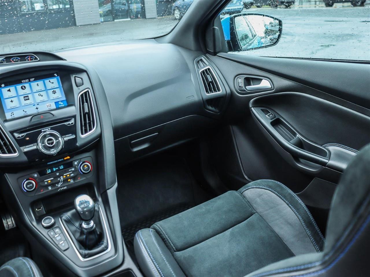 2016 Ford Focus RS Base 4dr Hatchback Photo