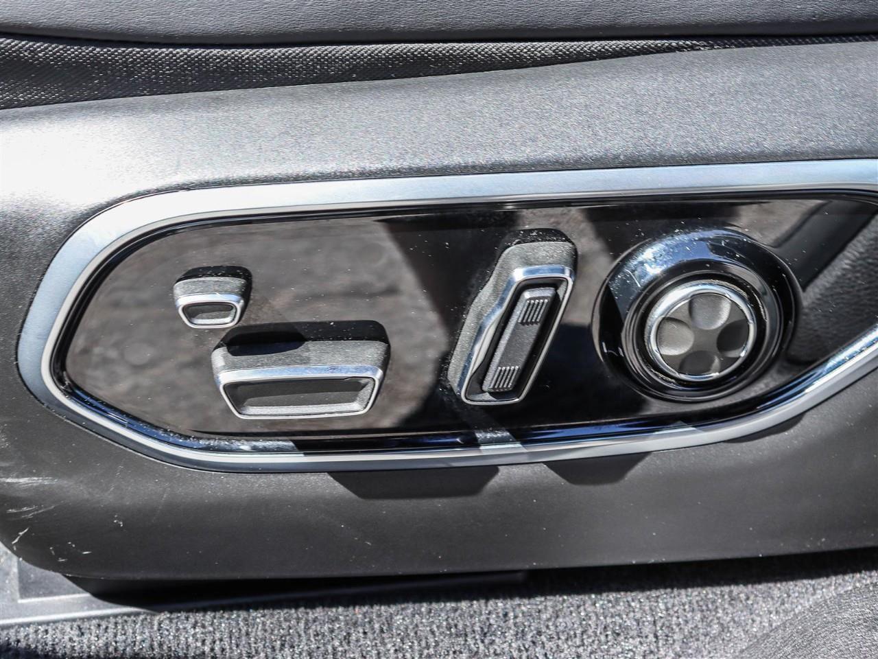 2022 Jeep Grand Cherokee Summit 4dr 4x4 Photo