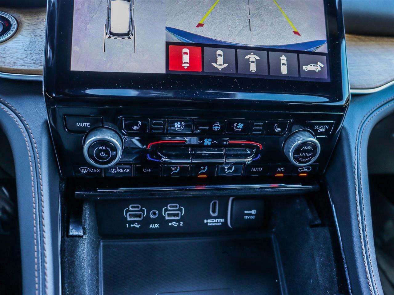 2022 Jeep Grand Cherokee Summit 4dr 4x4 Photo