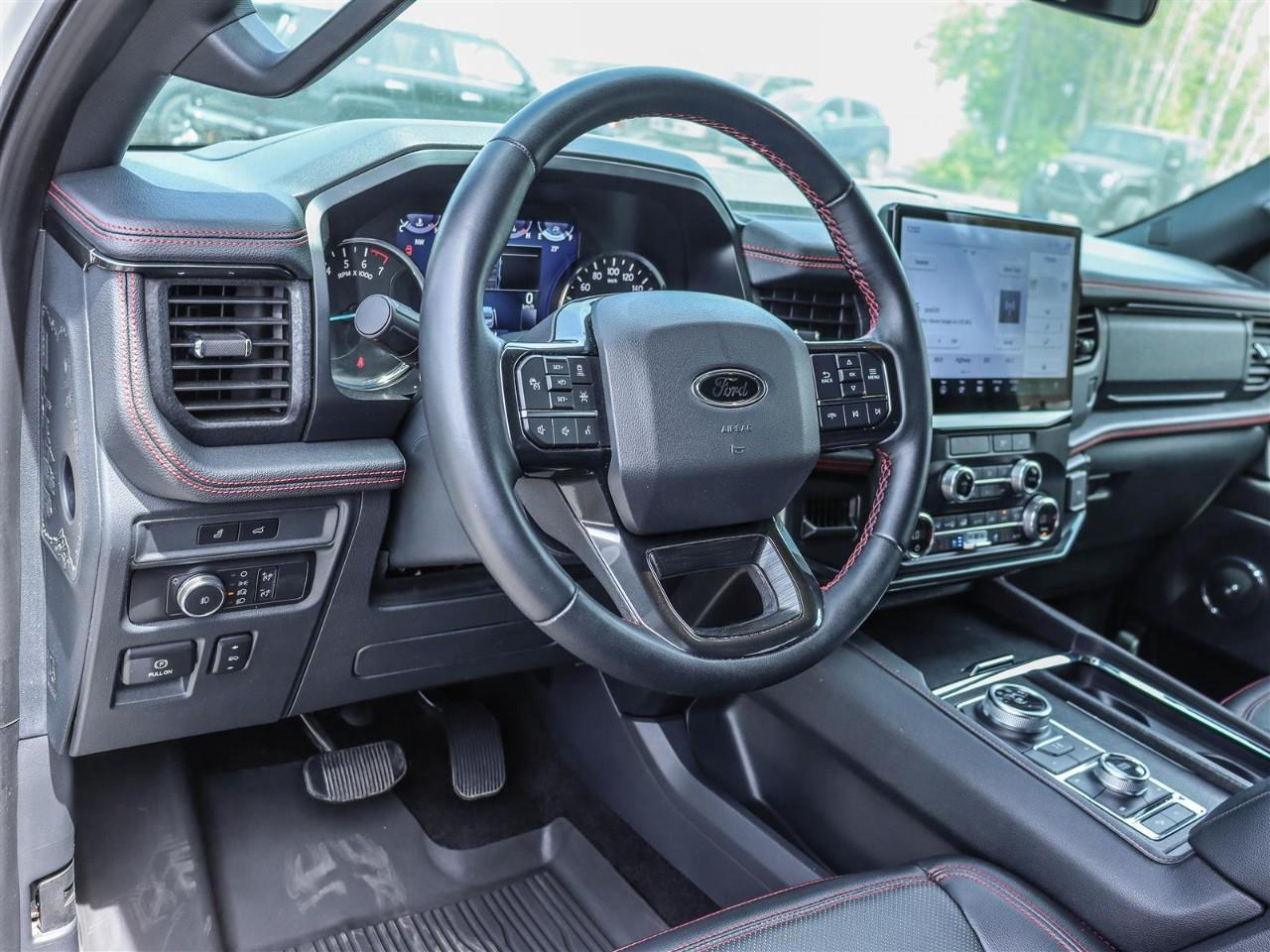 2022 Ford Expedition Max Limited 4dr 4x4 Photo