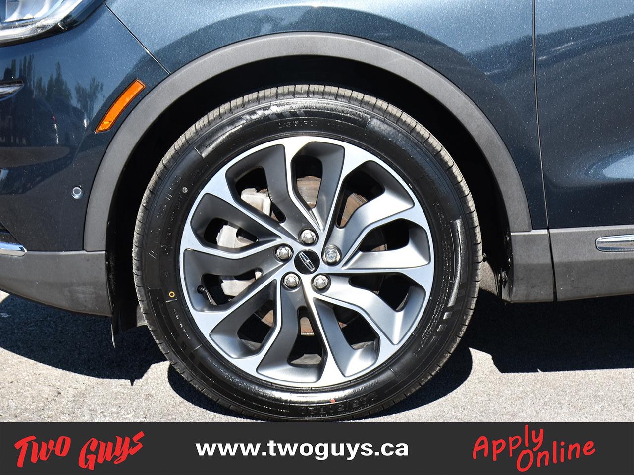 2022 Lincoln Nautilus Reserve 2.7L AWD   Pano   Nav   201A   New Tires Photo