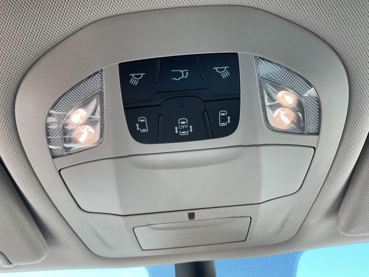 2024 Chrysler Grand Caravan SXT Front-Wheel Drive Passenger Van Photo