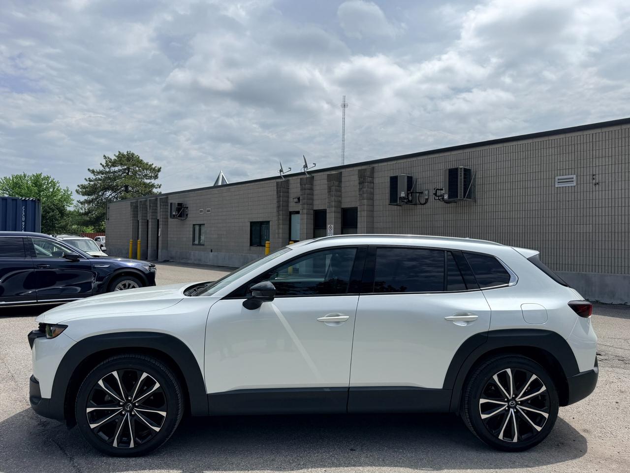 2023 Mazda CX-50 GT w/Turbo 4dr All-Wheel Drive Sport Utility Photo