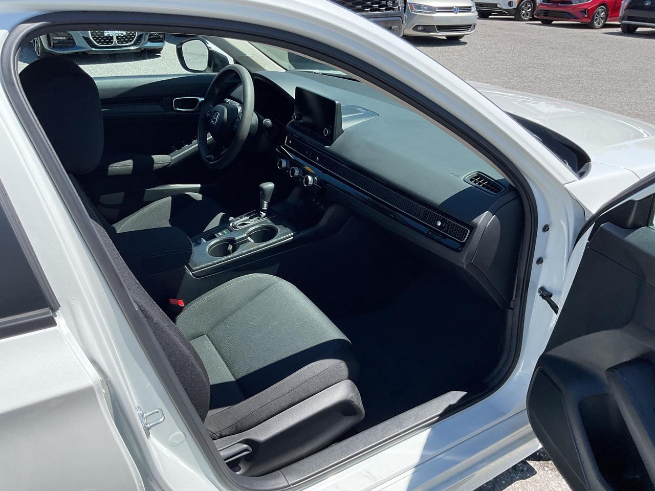 2025 Honda Civic LX 4dr Sedan Photo