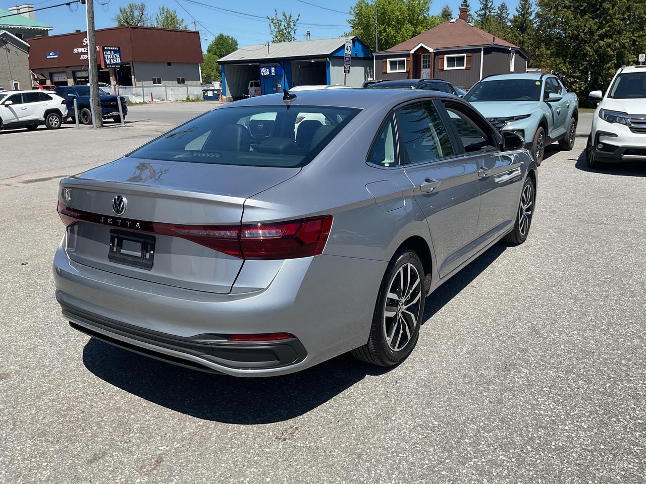 2025 Volkswagen Jetta Comfortline 4dr Sedan Photo