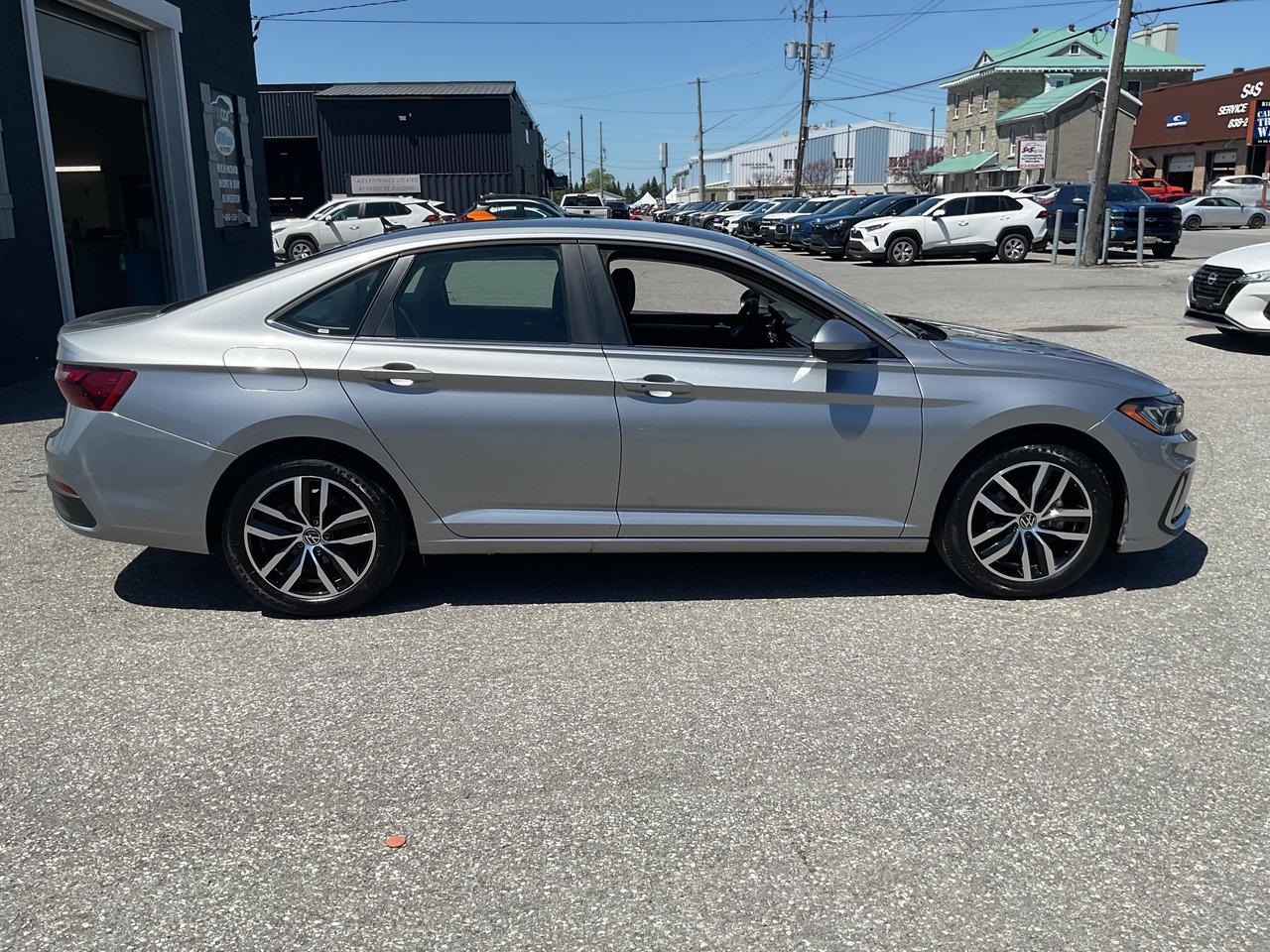 2025 Volkswagen Jetta Comfortline 4dr Sedan Photo