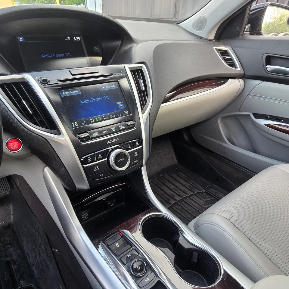 2015 Acura TLX AWD V6 Elite Photo
