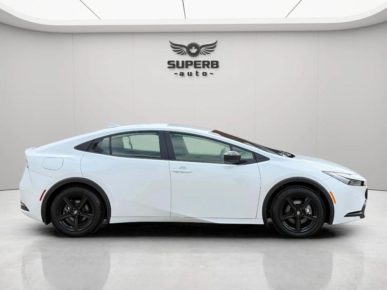 2024 Toyota Prius Prime SE   PRIME   PLUG-IN HYBRID   NO ACCIDENT Photo