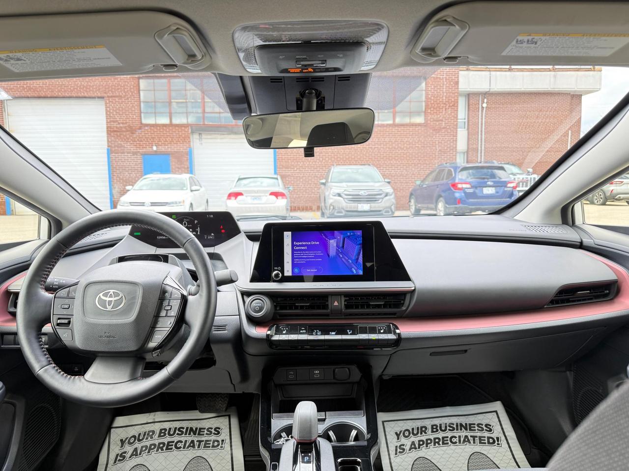 2024 Toyota Prius Prime SE   PRIME   PLUG-IN HYBRID   NO ACCIDENT Photo