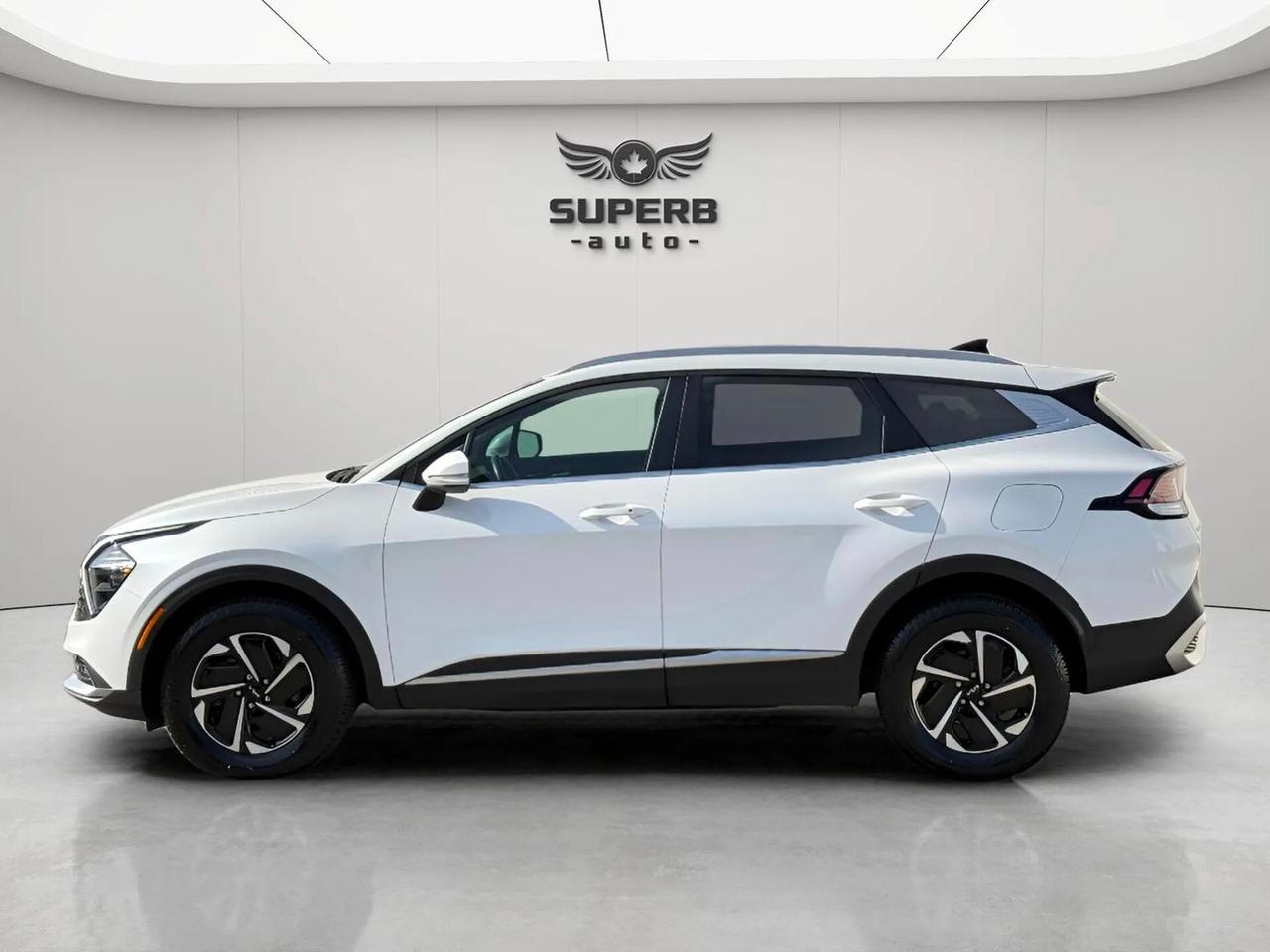 2023 Kia Sportage EX    AWD   HYBRID   NO ACCIDENT Photo