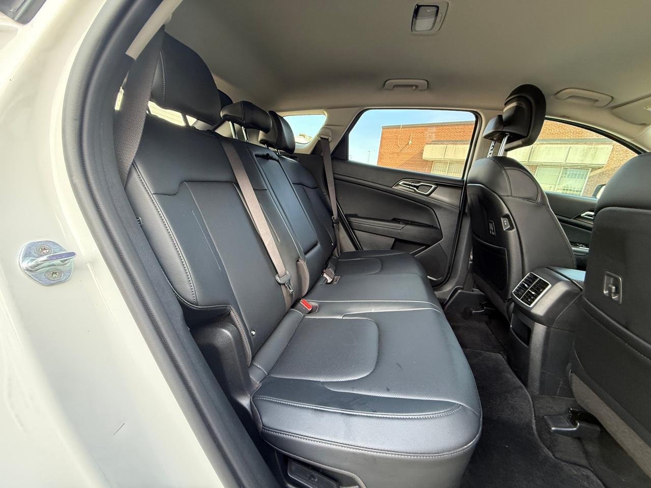 2023 Kia Sportage EX    AWD   HYBRID   NO ACCIDENT Photo