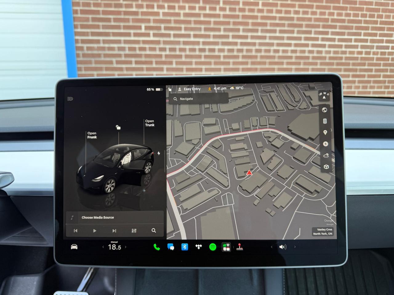 2022 Tesla Model Y LONG RANGE   AWD   NO ACCIDENT Photo