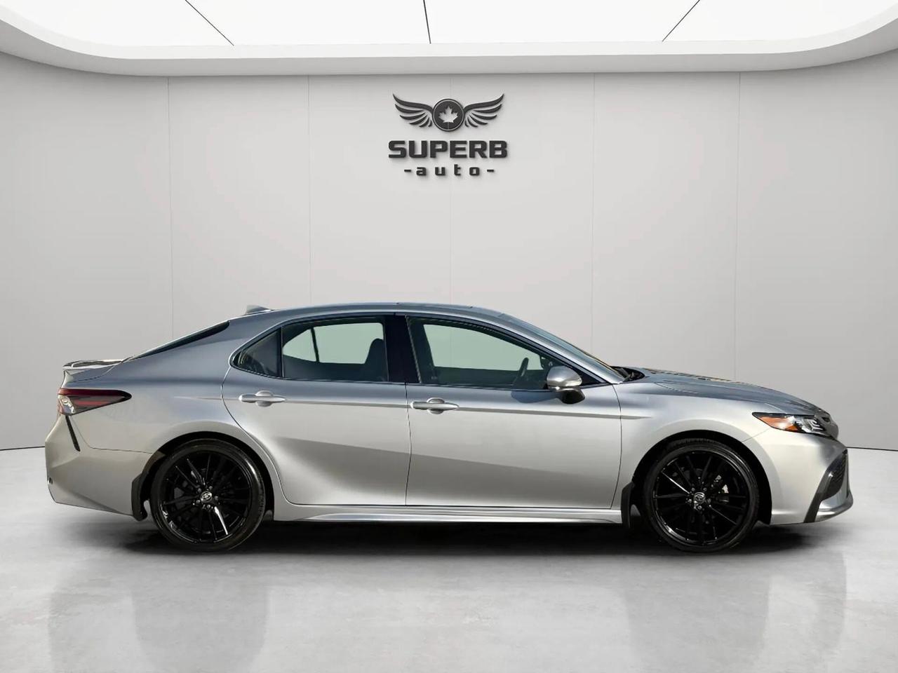 2022 Toyota Camry Hybrid XSE   HYBRID   NO ACCIDENT   SUNROOF Photo