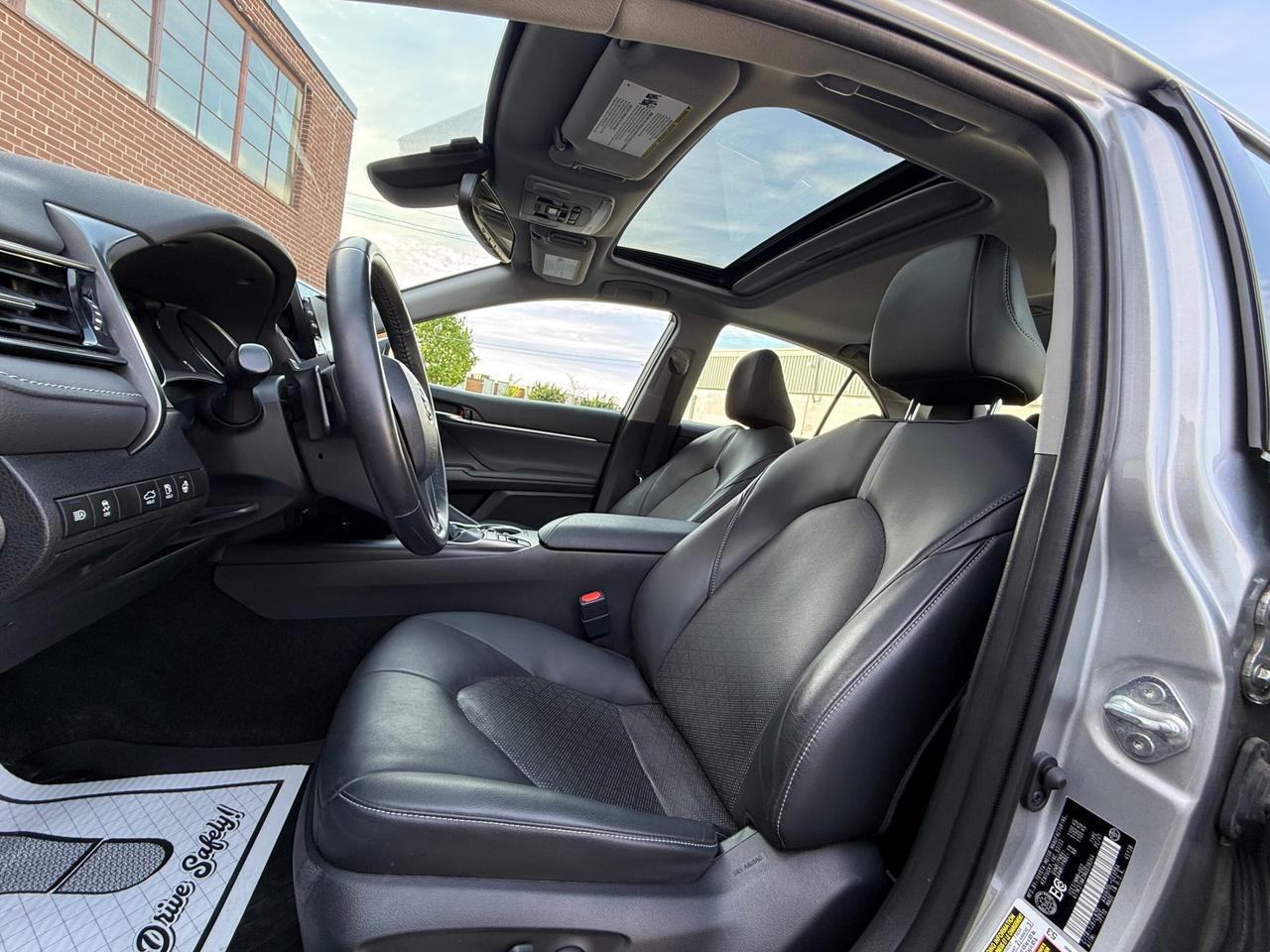 2022 Toyota Camry Hybrid XSE   HYBRID   NO ACCIDENT   SUNROOF Photo