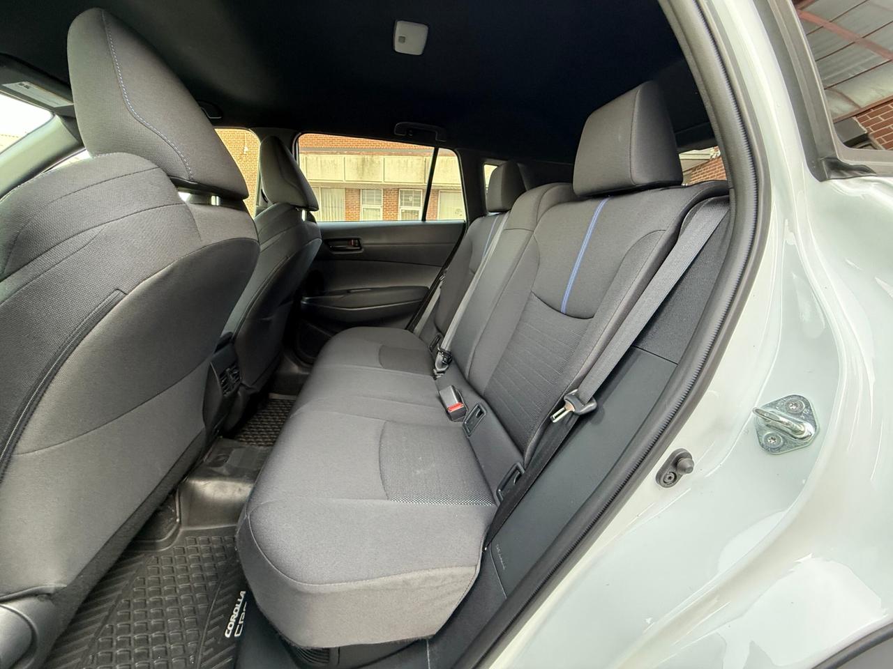 2023 Toyota Corolla Cross SE   AWD   HYBRID   NO ACCIDENT Photo