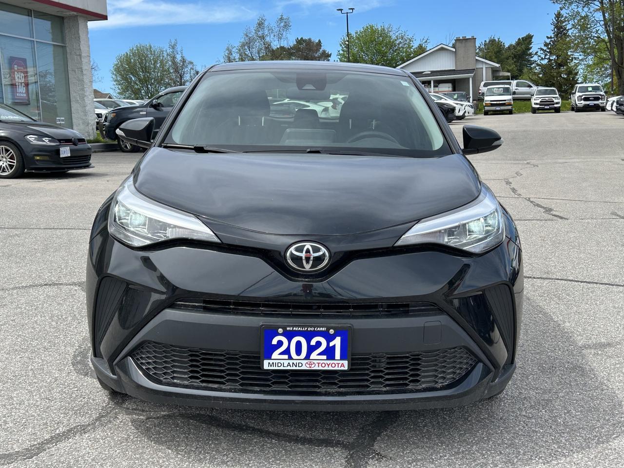 2021 Toyota C-HR LE FWD Photo
