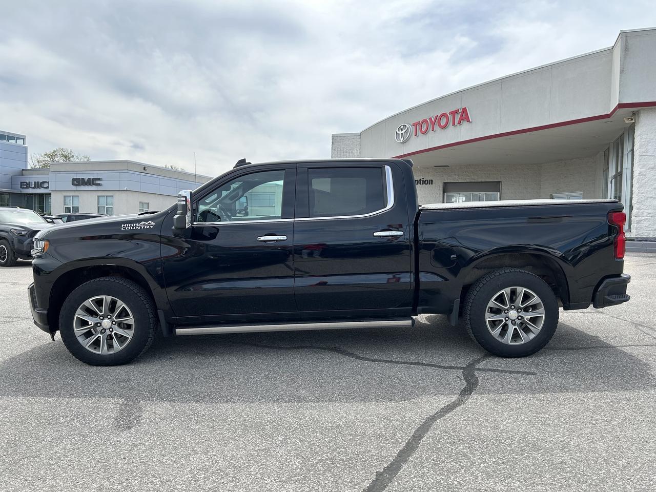 2020 Chevrolet Silverado 1500 4WD Crew Cab 147  High Country Photo