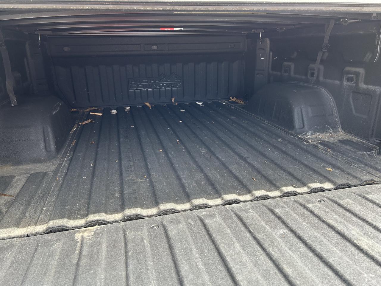 2020 Chevrolet Silverado 1500 4WD Crew Cab 147  High Country Photo