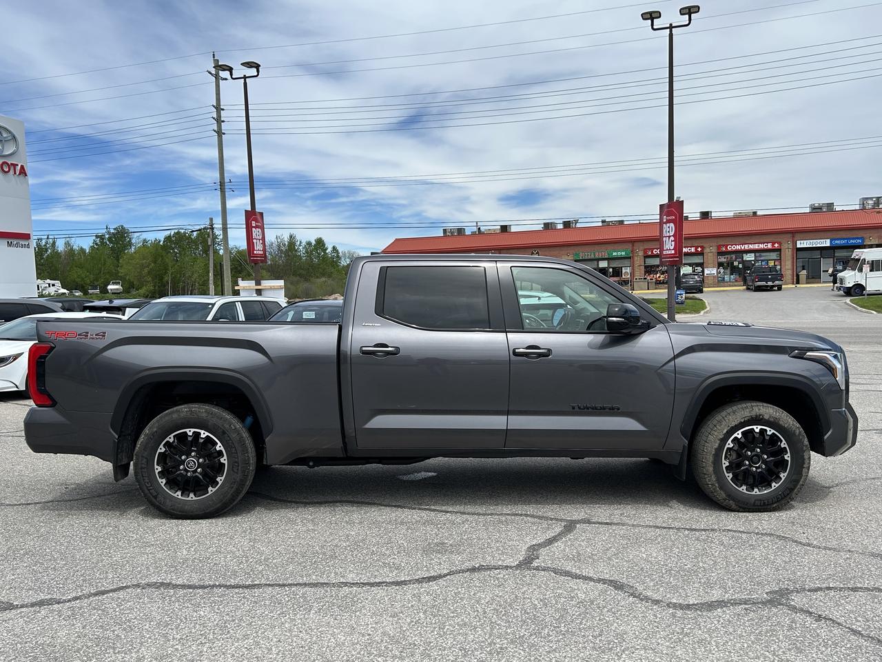 2024 Toyota Tundra 4x4 Crewmax Limited Hybrid Long Bed Photo