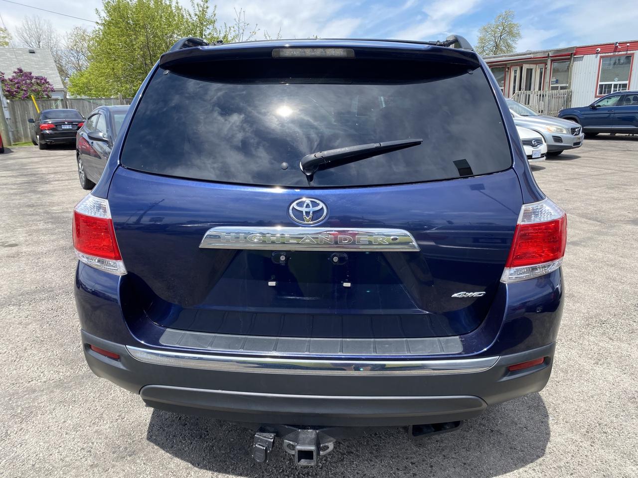 2013 Toyota Highlander 4WD 4DR Photo