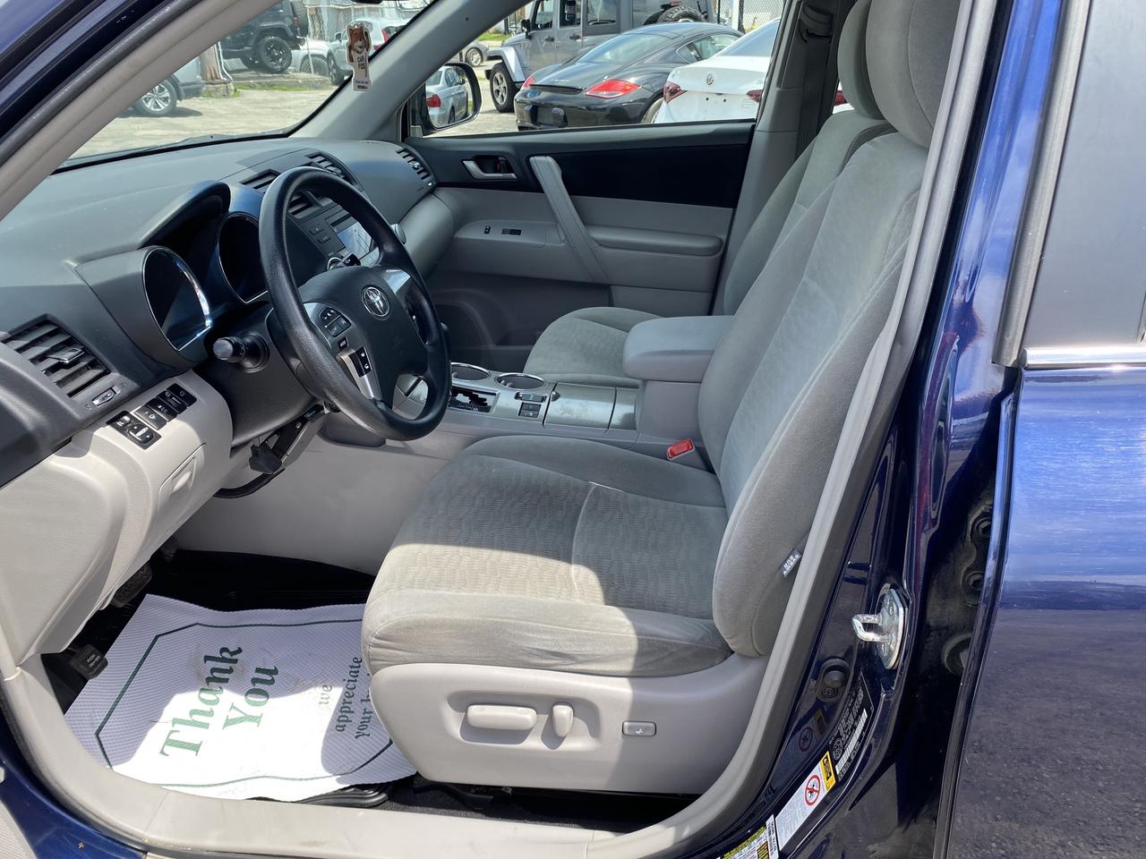 2013 Toyota Highlander 4WD 4DR Photo
