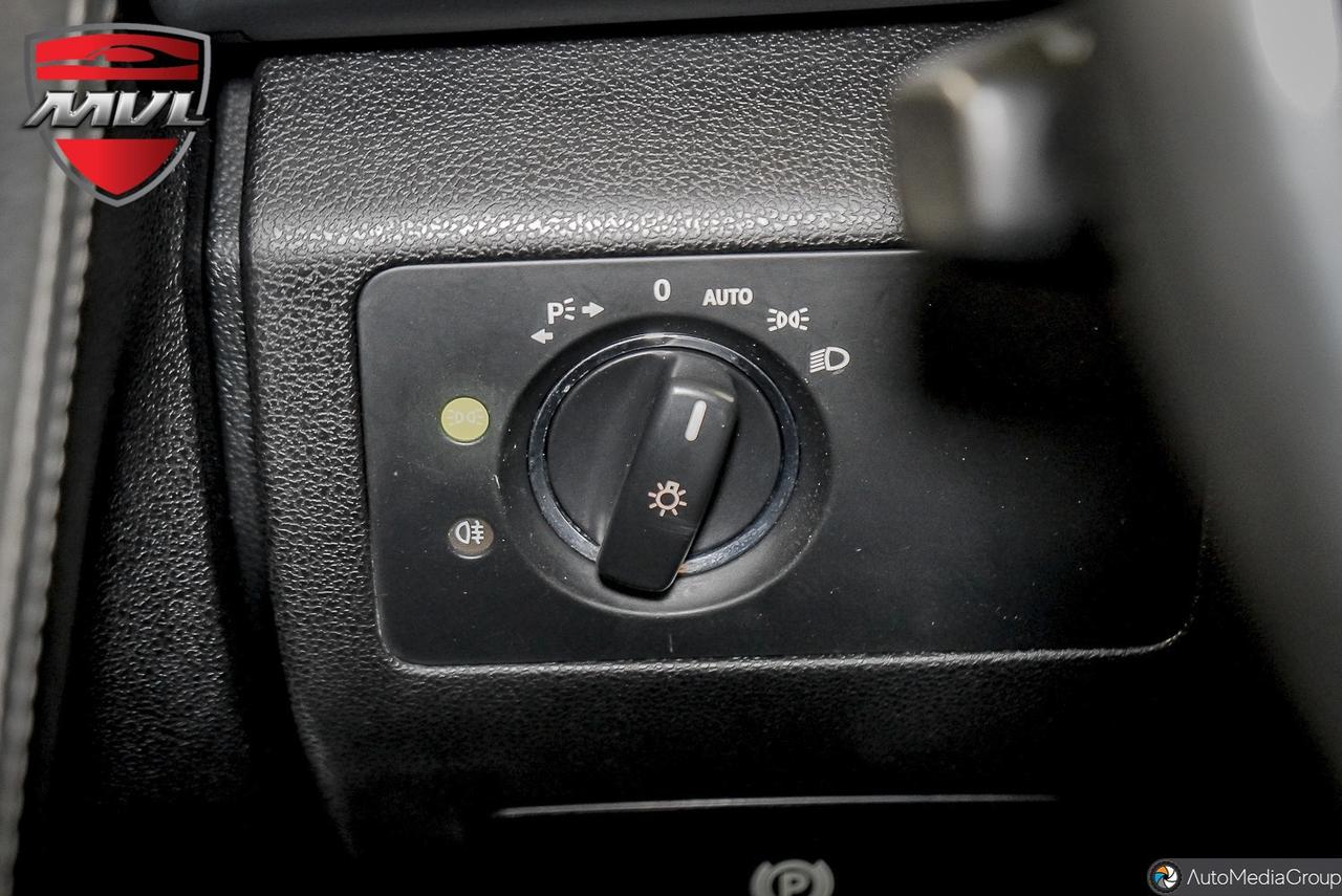 2012 Mercedes-Benz R-Class Base R 350 BlueTEC 4dr All-Wheel Drive 4MATIC Photo
