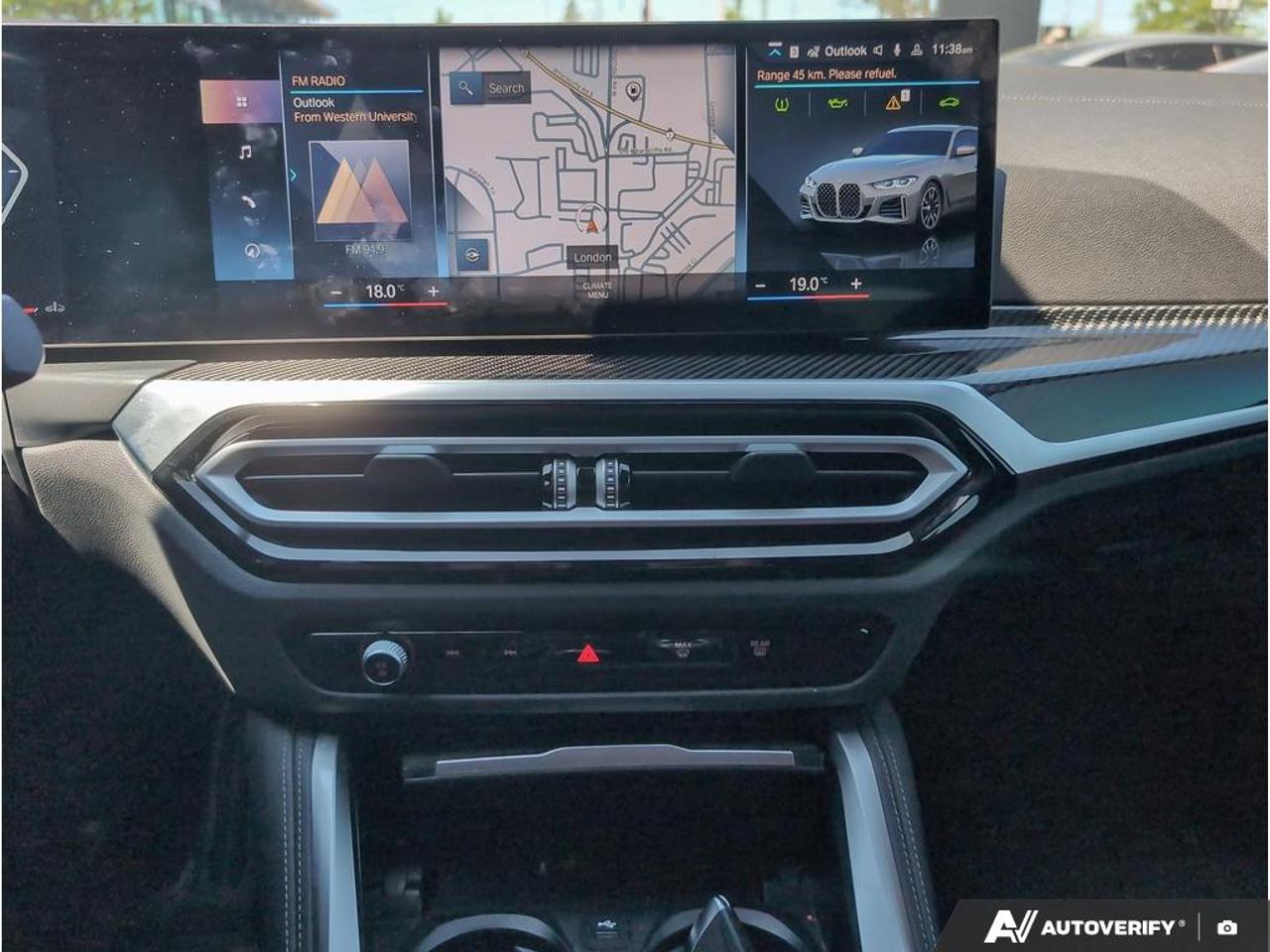2024 BMW M440i  Photo