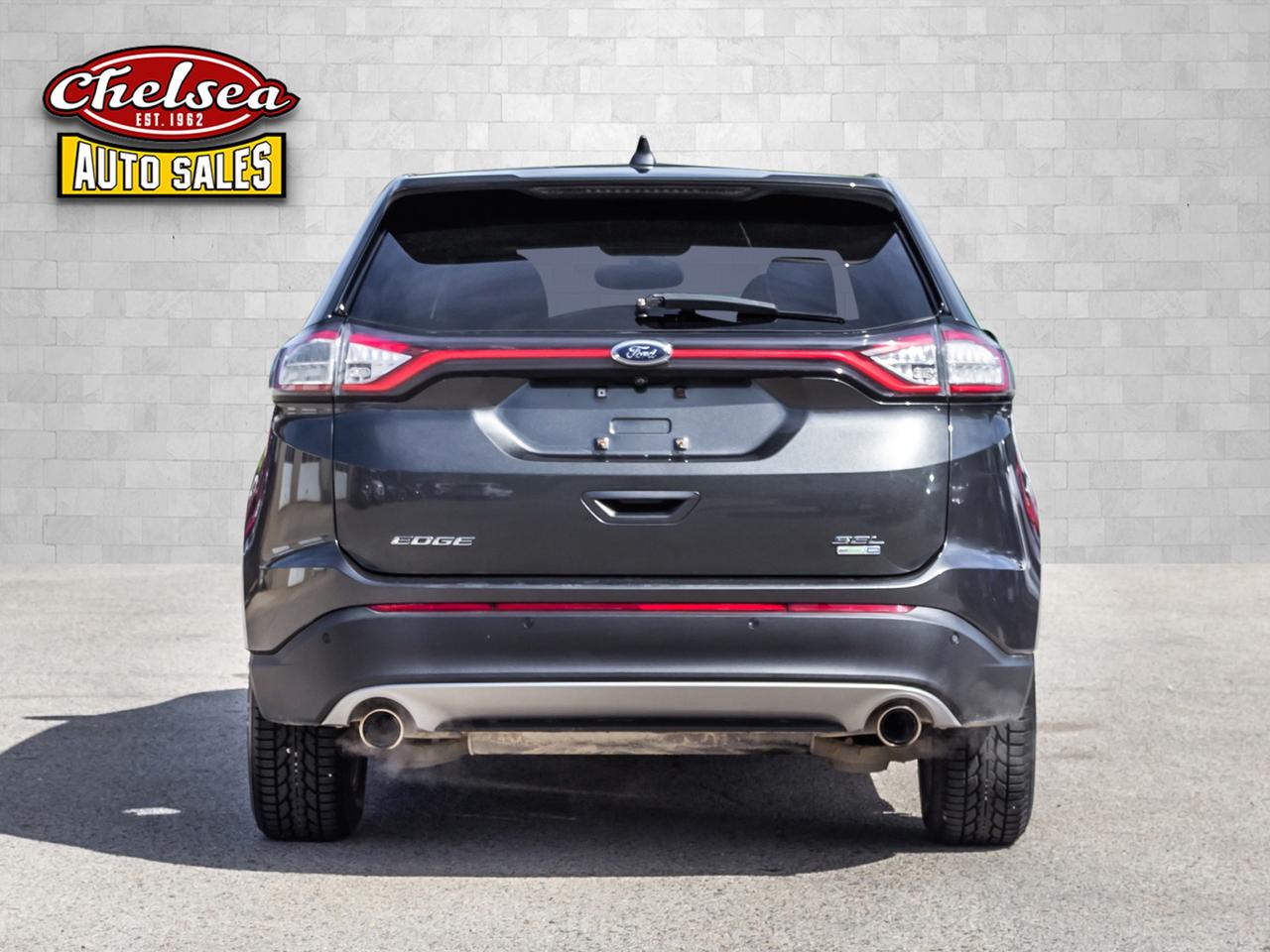 2018 Ford Edge SEL AWD Photo