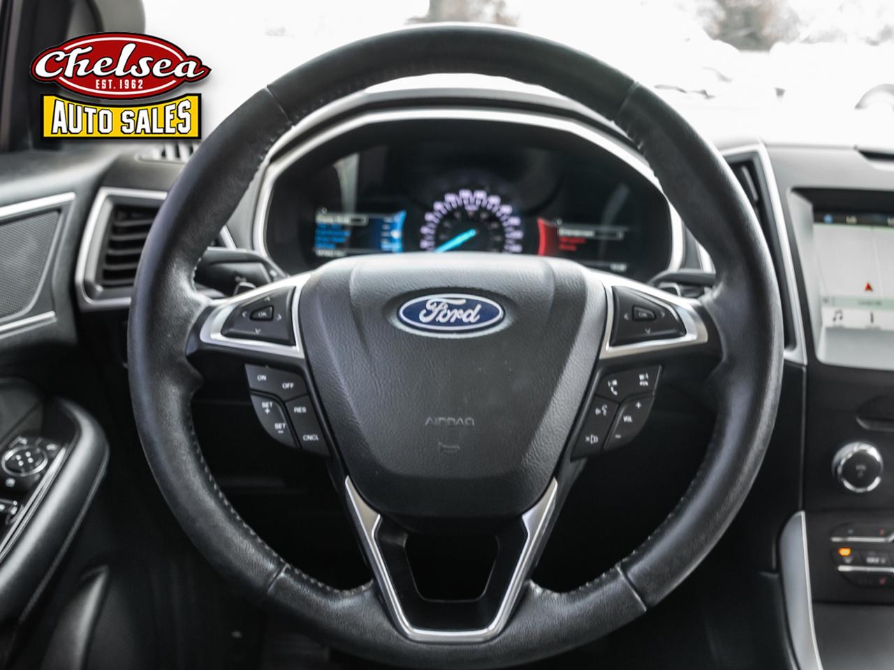 2018 Ford Edge SEL AWD Photo