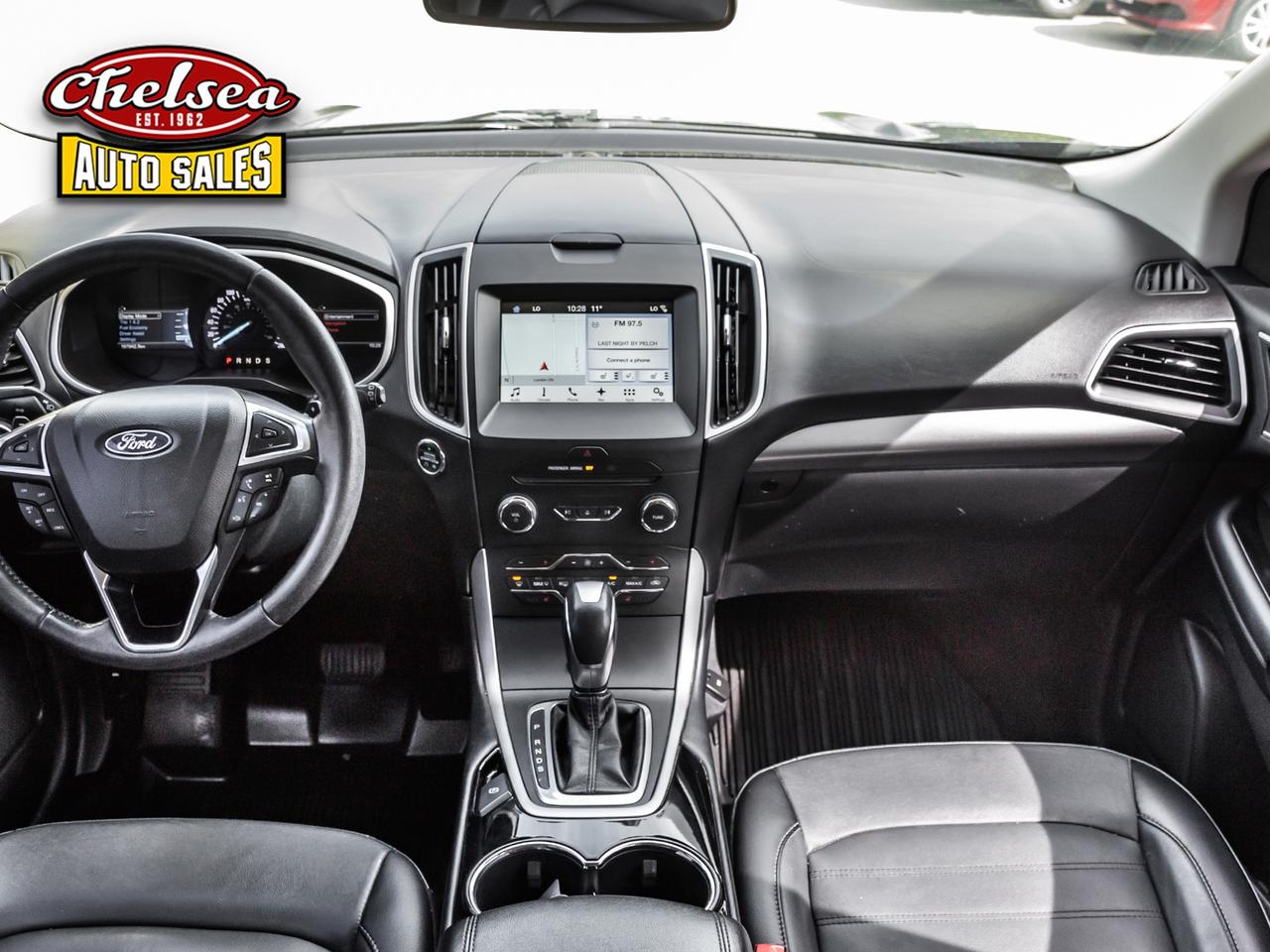 2018 Ford Edge SEL AWD Photo