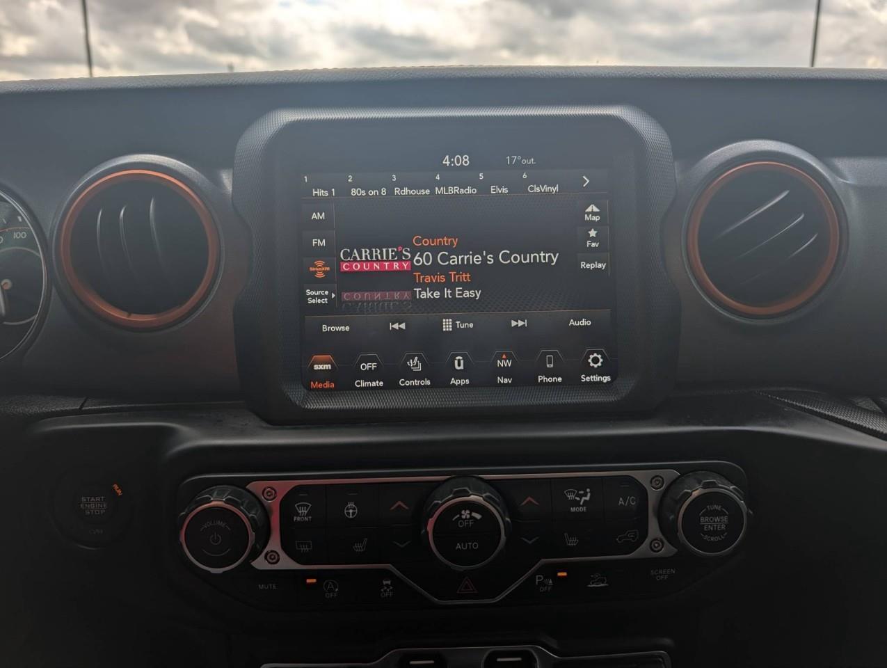 2023 Jeep Gladiator Mojave No accidents / Dual top Photo