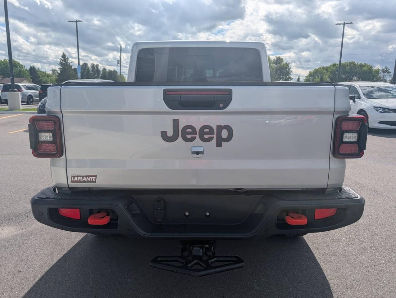 2023 Jeep Gladiator Mojave No accidents / Dual top Photo