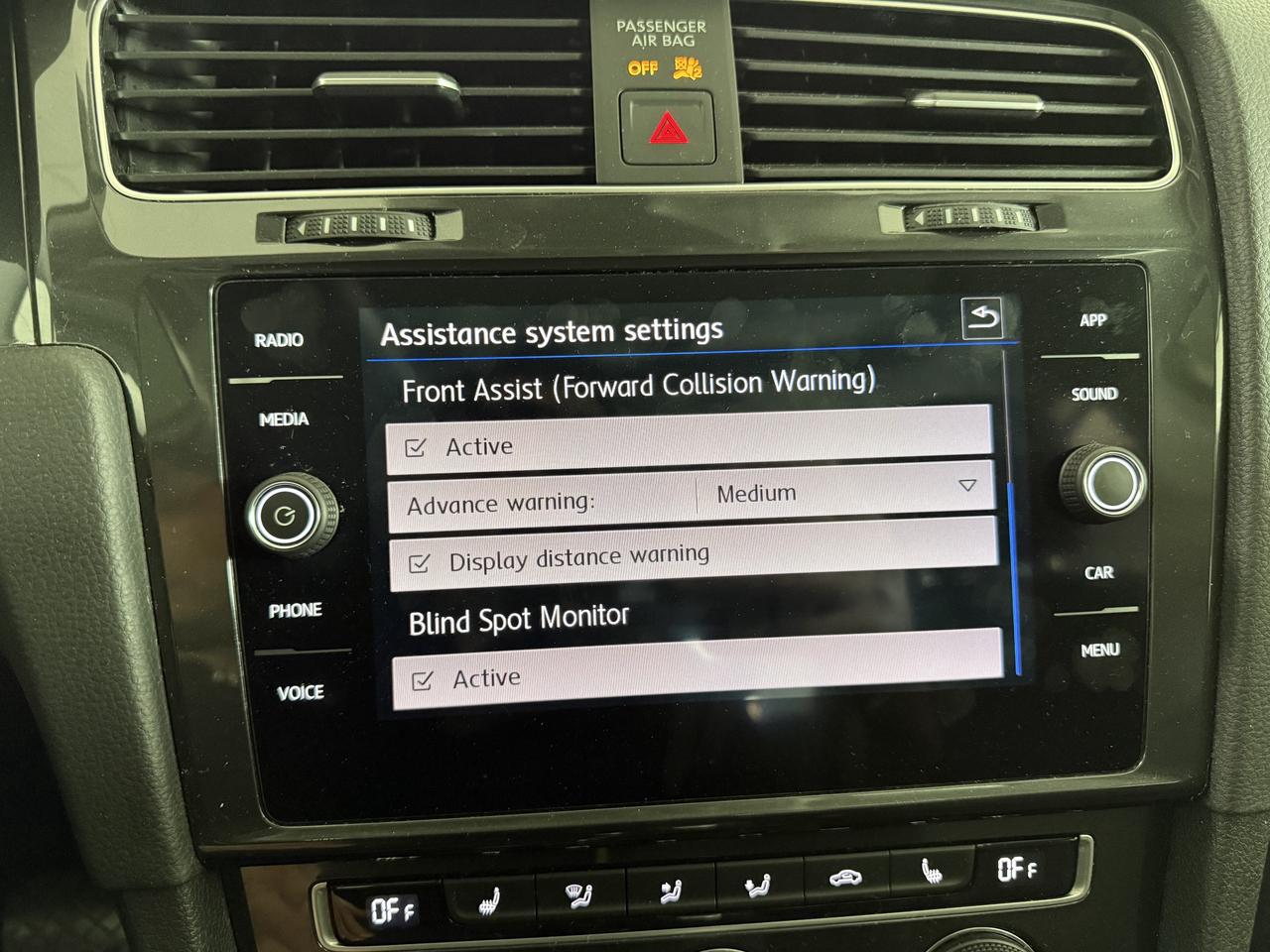 2019 Volkswagen Golf Highline 5-door Auto**NO ACCIDENTS** Photo
