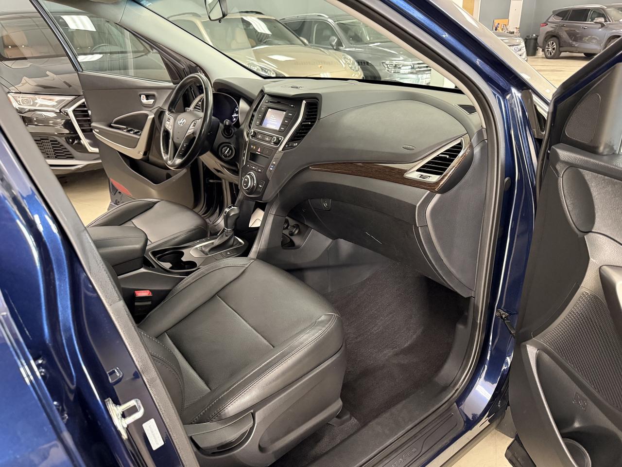 2017 Hyundai Santa Fe Sport AWD 4dr 2.4L SE Photo