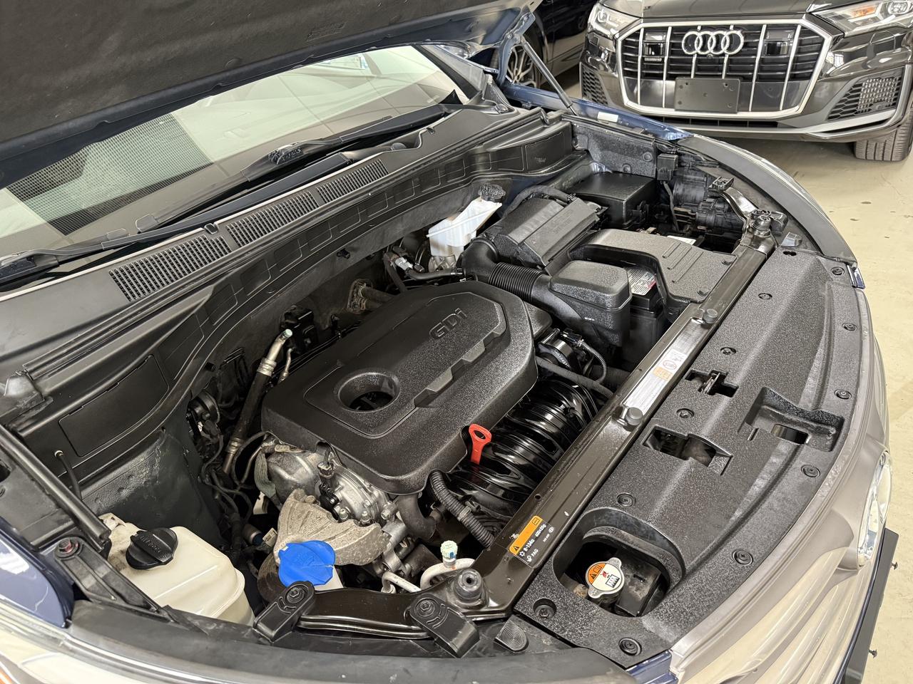 2017 Hyundai Santa Fe Sport AWD 4dr 2.4L SE Photo