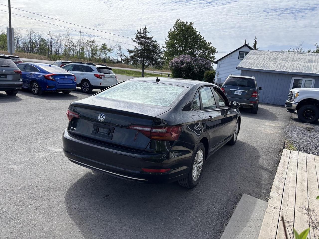 2019 Volkswagen Jetta 1.4 TSI Comfortline (A8) 4dr Sedan Photo