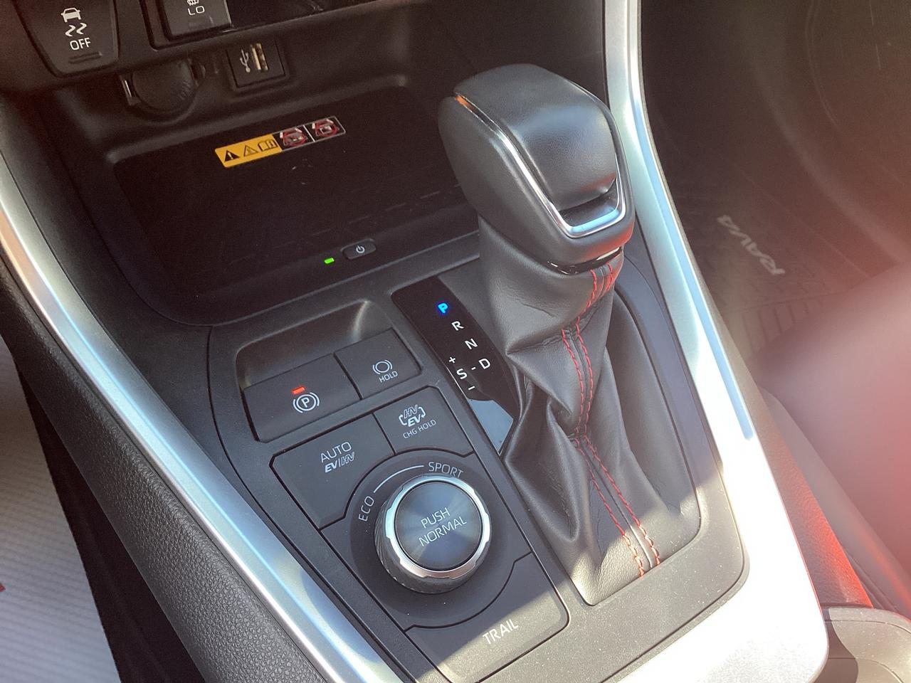 2024 Toyota RAV4 Prime XSE AWD Photo