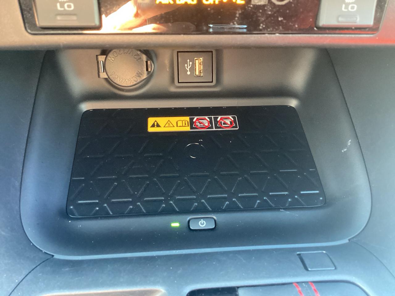 2024 Toyota RAV4 Prime XSE AWD Photo
