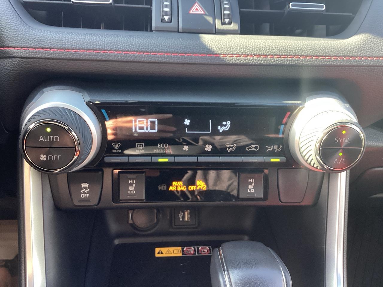 2024 Toyota RAV4 Prime XSE AWD Photo