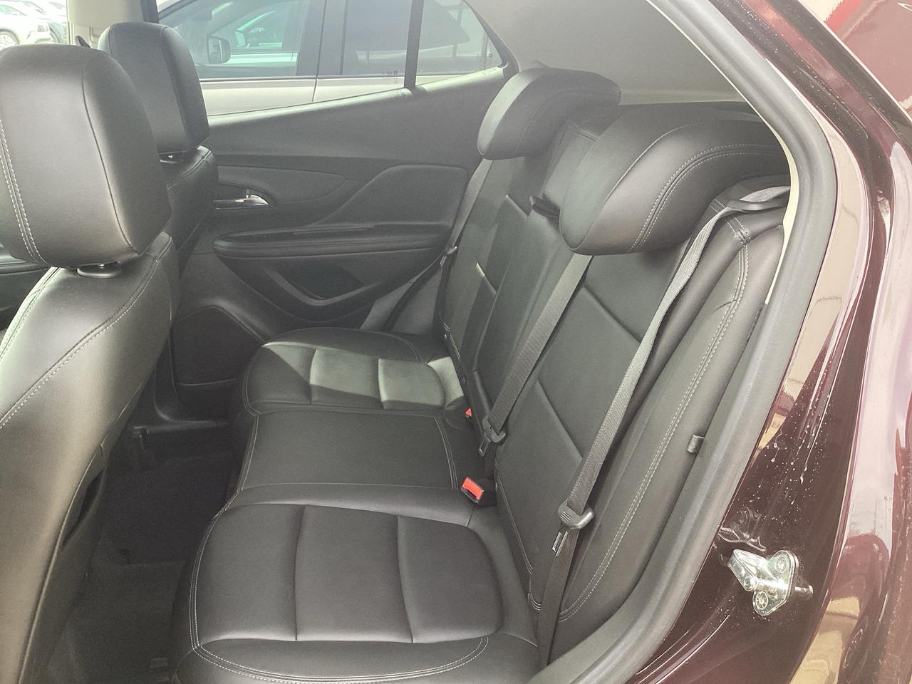 2017 Buick Encore Essence AWD **AS IS** Photo4