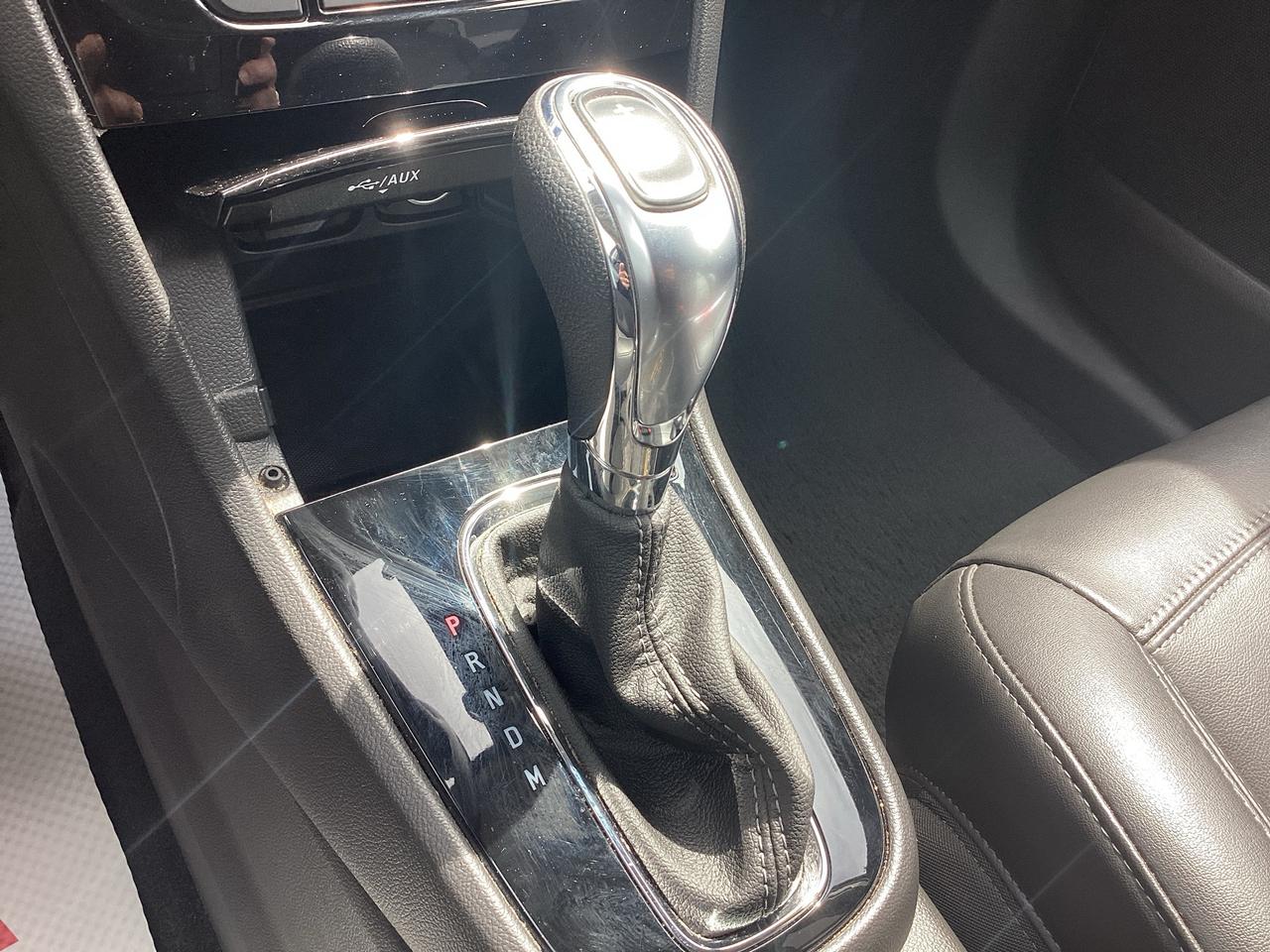 2017 Buick Encore Essence AWD **AS IS** Photo