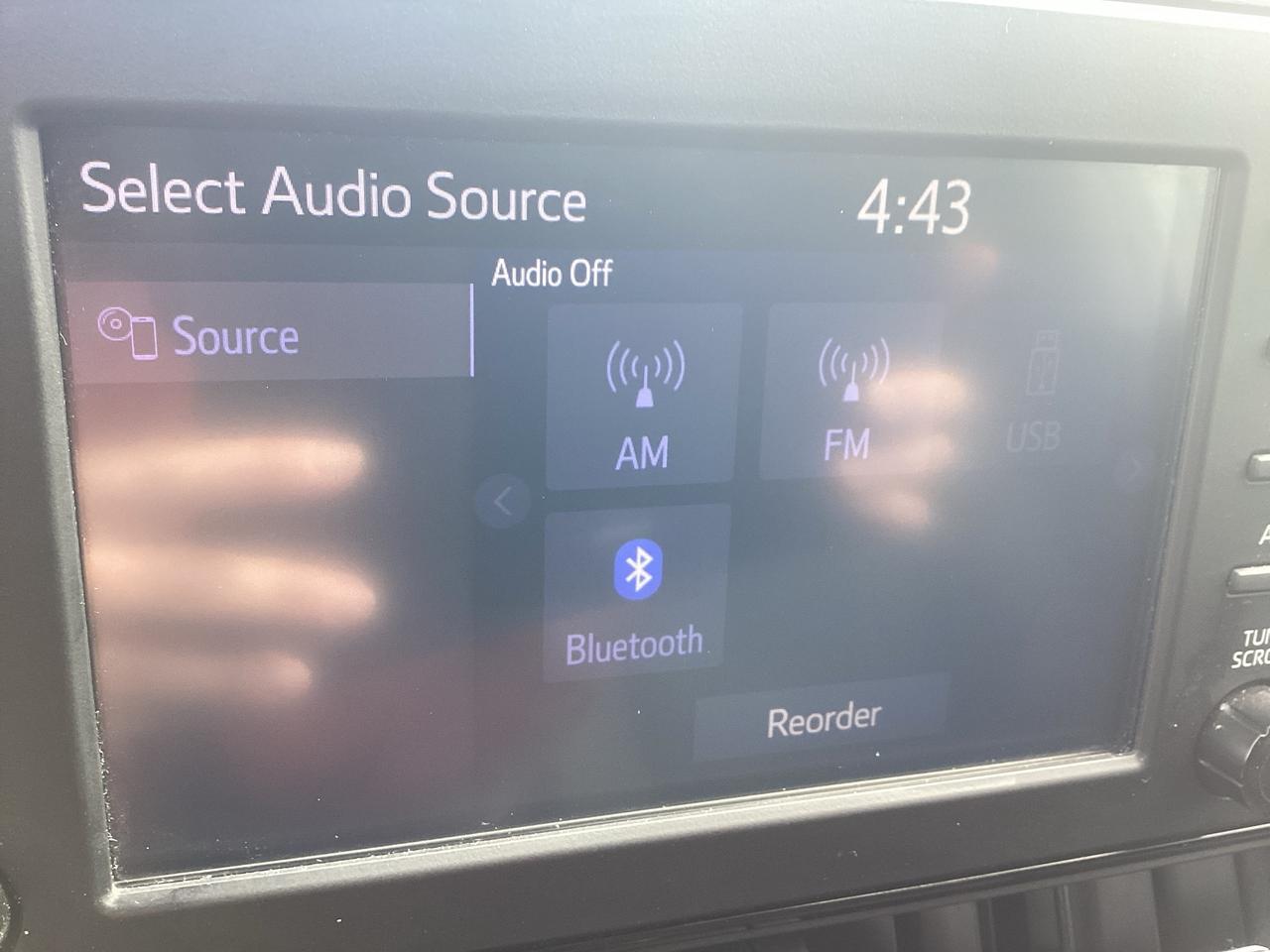 2022 Toyota RAV4 XLE AWD Photo