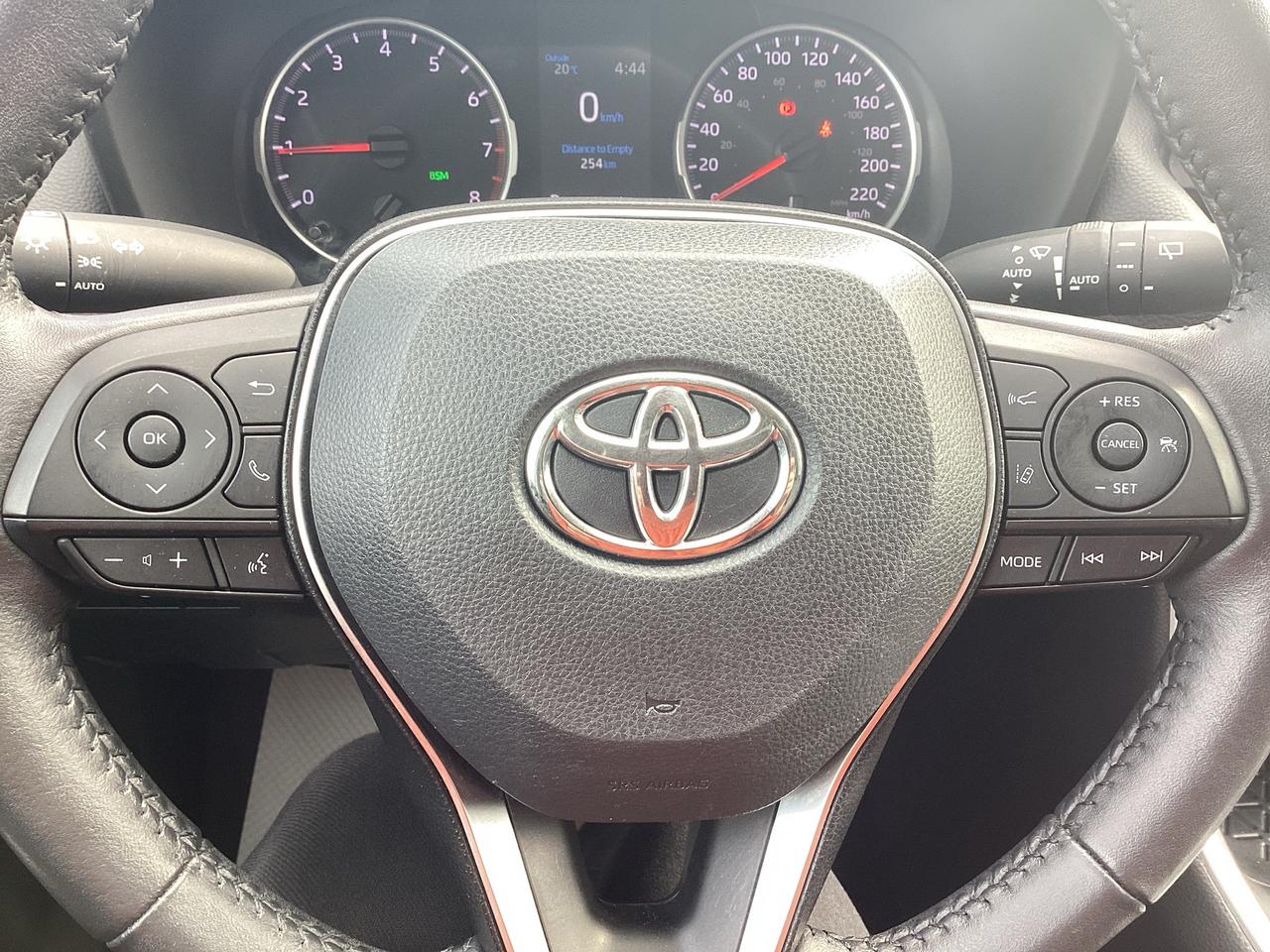 2022 Toyota RAV4 XLE AWD Photo