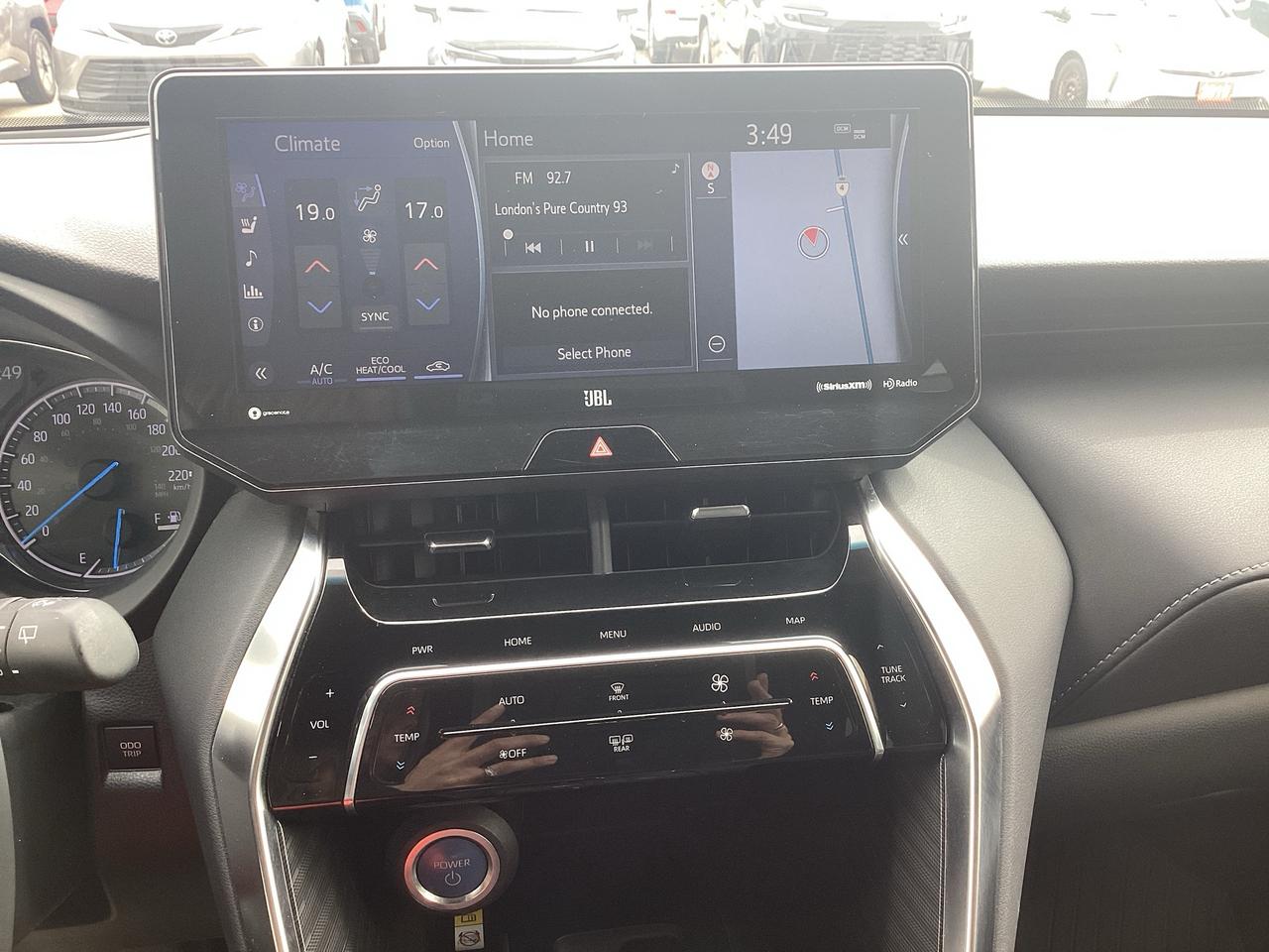 2022 Toyota Venza LIMITED AWD Photo