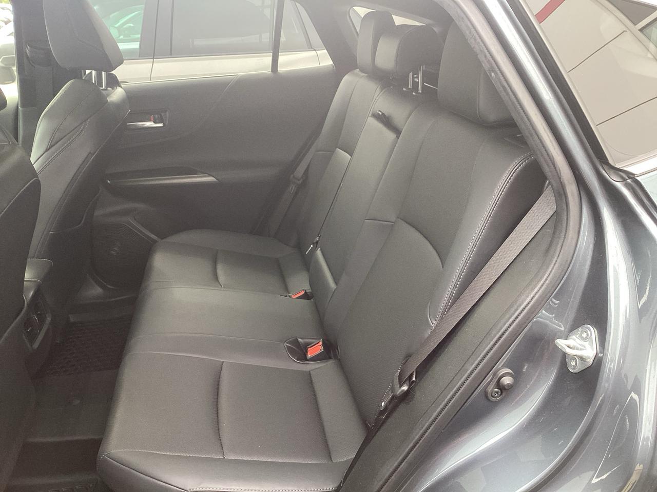 2022 Toyota Venza LIMITED AWD Photo3