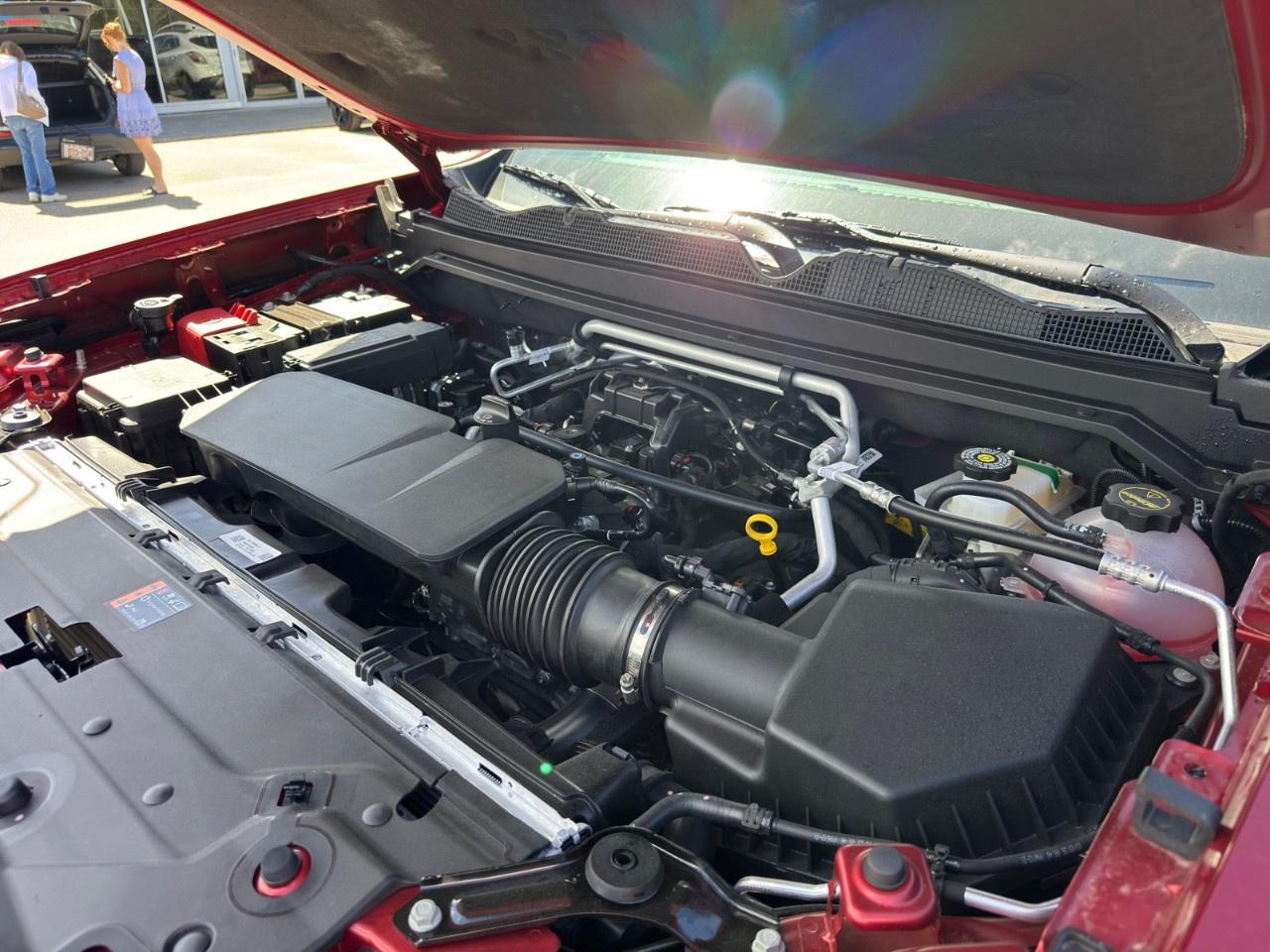 2026 GMC Canyon Crew Cab Short Box 4-Wheel Drive Denali Photo