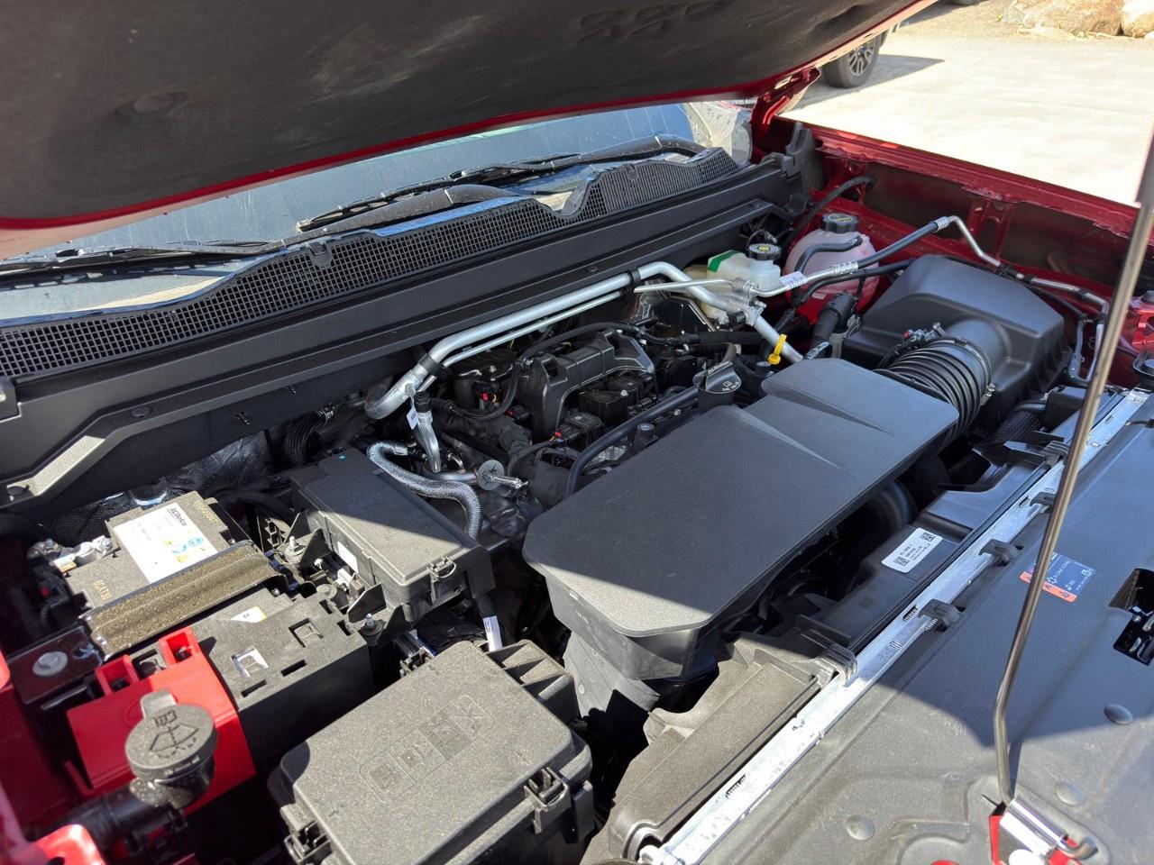 2026 GMC Canyon Crew Cab Short Box 4-Wheel Drive Denali Photo