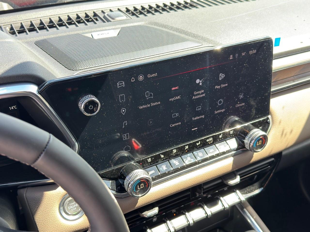 2026 GMC Canyon Crew Cab Short Box 4-Wheel Drive Denali Photo