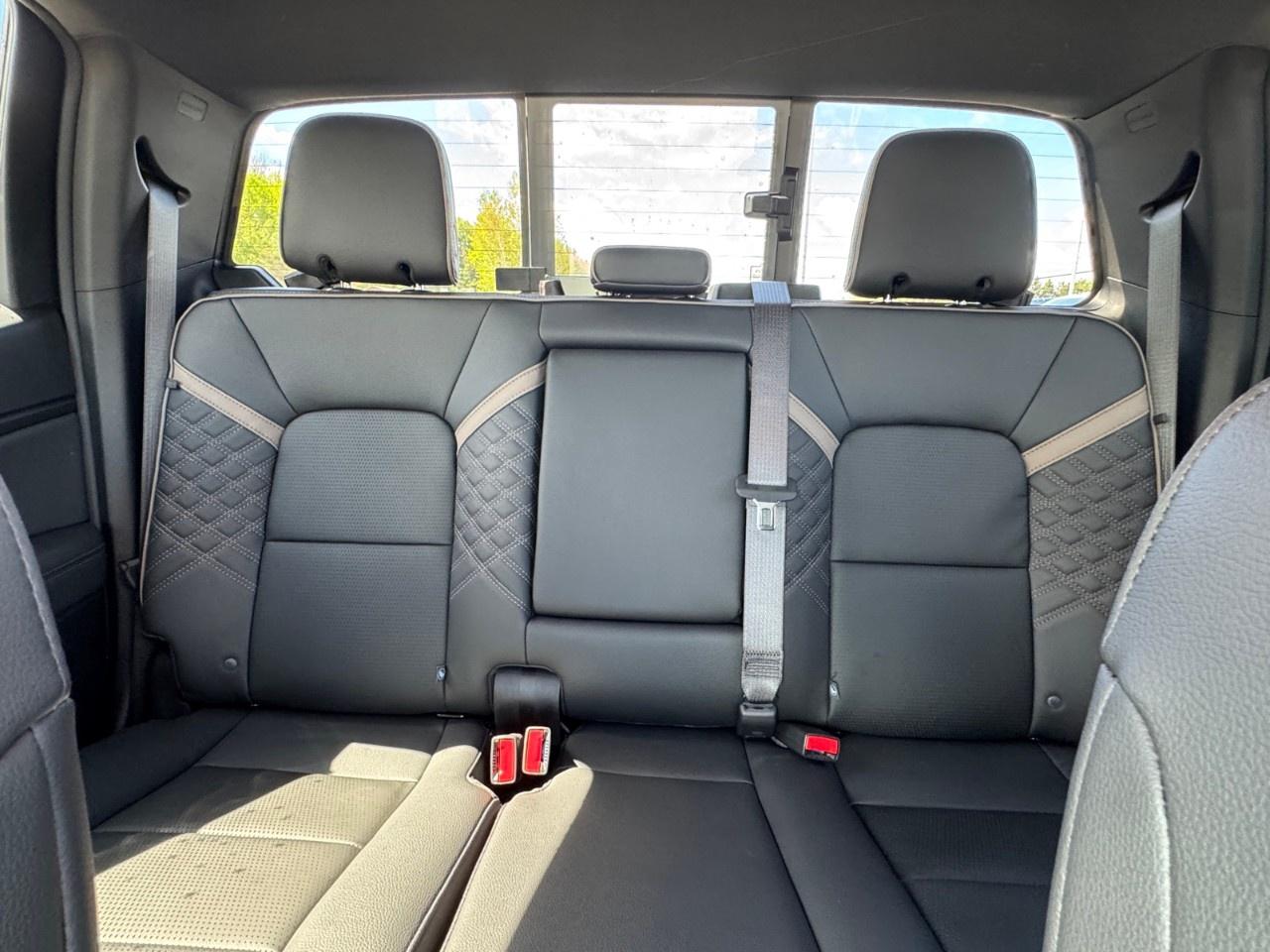 2026 GMC Canyon Crew Cab Short Box 4-Wheel Drive Denali Photo